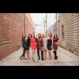 Meet your Posher, Glam